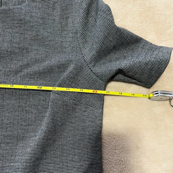 RW&Co Crew-Neck Houndstooth Top - Picture 5 of 7